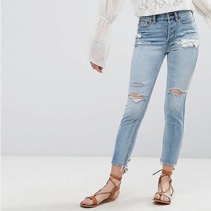 Free People lacey stilt Ella distressed jeans
